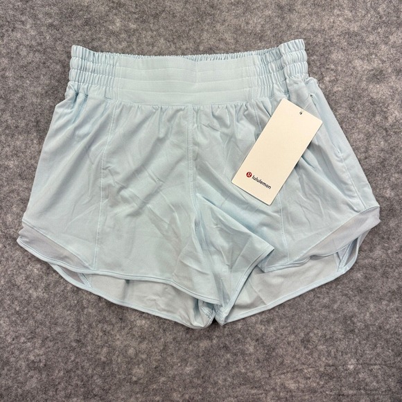 Lululemon Hotty Hot Low-Rise Lined Short 4" PWBE Light Blue NWT Size 6, 8